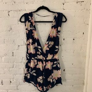 Billabong floral romper beach large